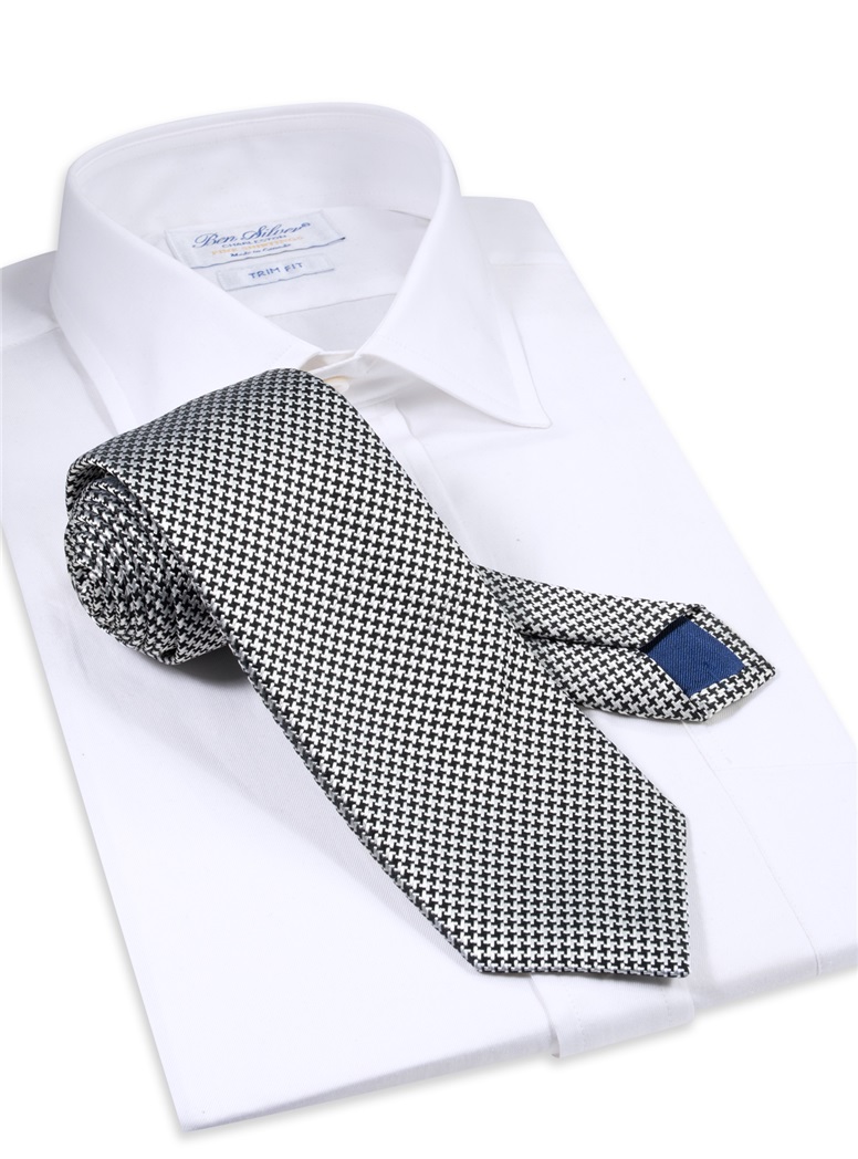 Silk Basketweave Tie in Black and Silver