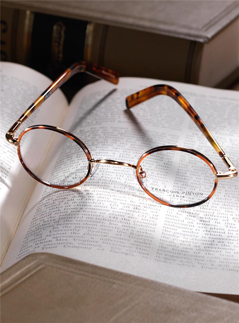 Nearly Oval Wire Frame in Tortoise with Gold