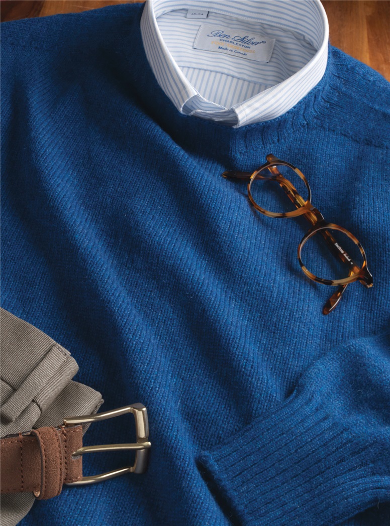 Cashmere Crewneck Sweater in Marine