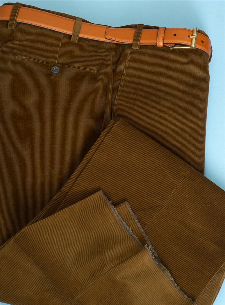 Bark Corduroy Trousers in Forward Pleat