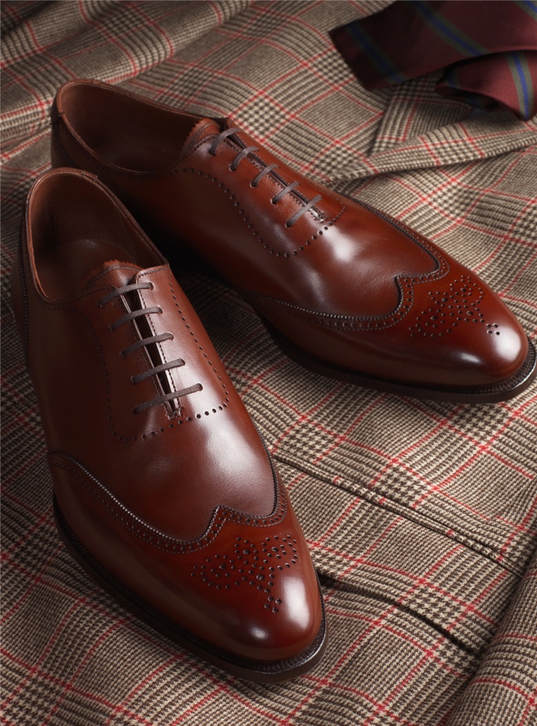 The Canterbury Oxford in Antique Chestnut - The Ben Silver Collection