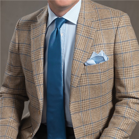 Tan and Cream Prince of Wales Plaid Sport Coat Center Vent