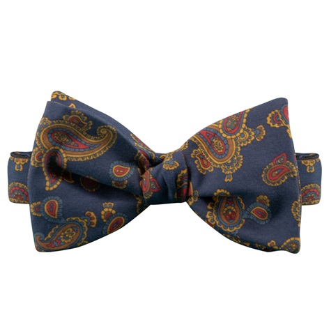 Silk Paisley Bow Tie in Navy