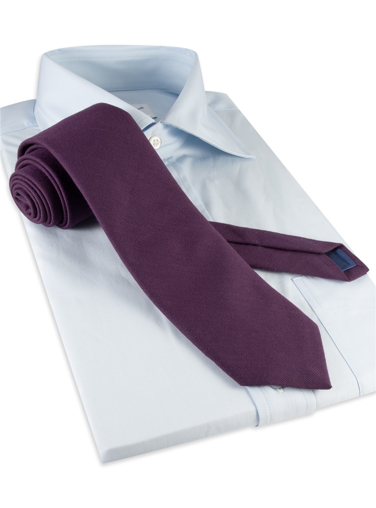 Silk and Wool Solid Tie in Purple