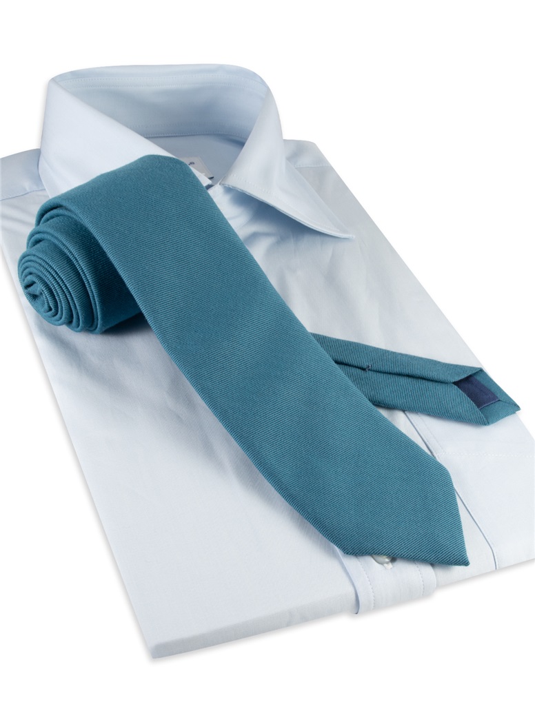 Silk and Wool Solid Tie in Teal