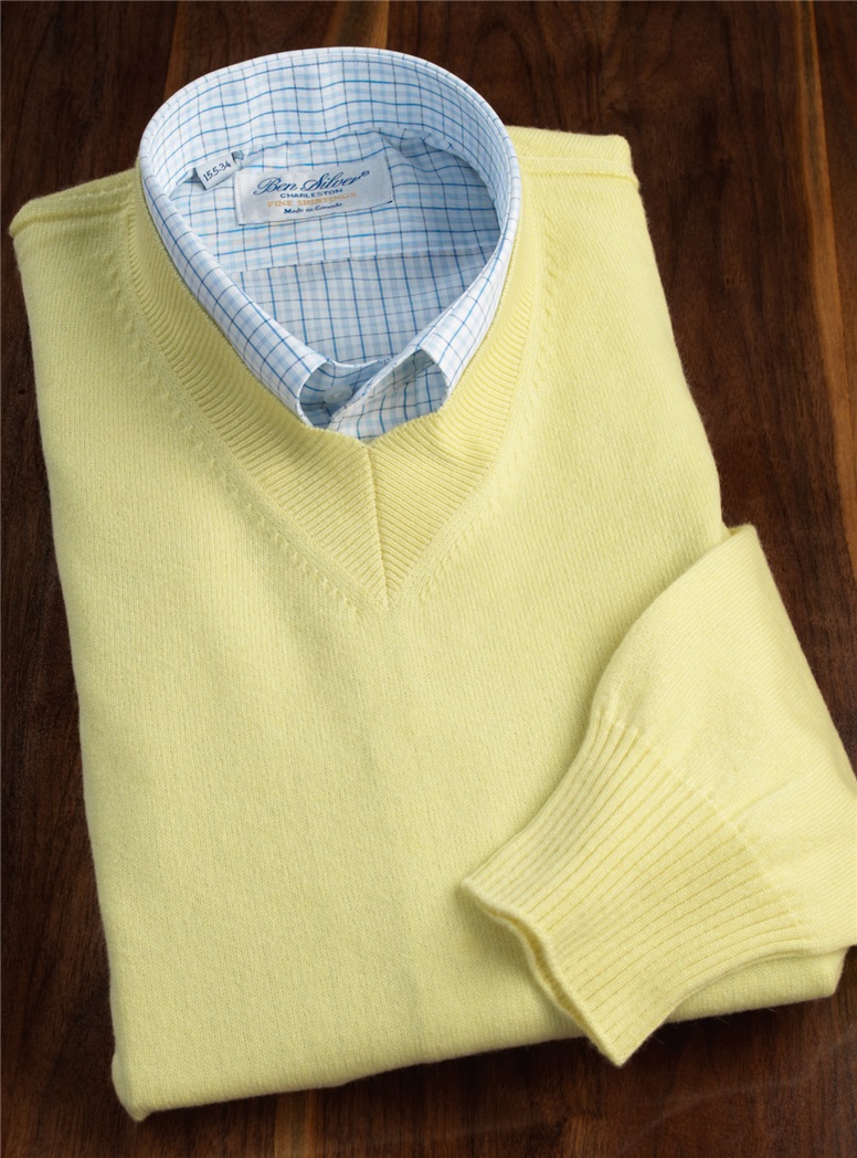 Cashmere Crewneck Sweater in Lemon