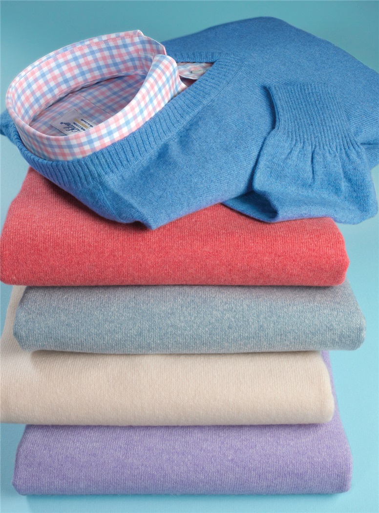 Cashmere V-neck Sweaters