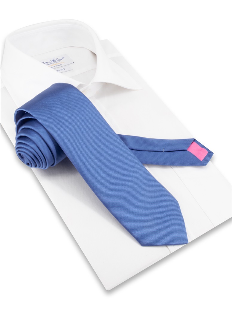 Silk Solid Signature Tie in French Blue