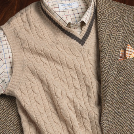 Cashmere Cable Knit V-neck Sweater Vest
