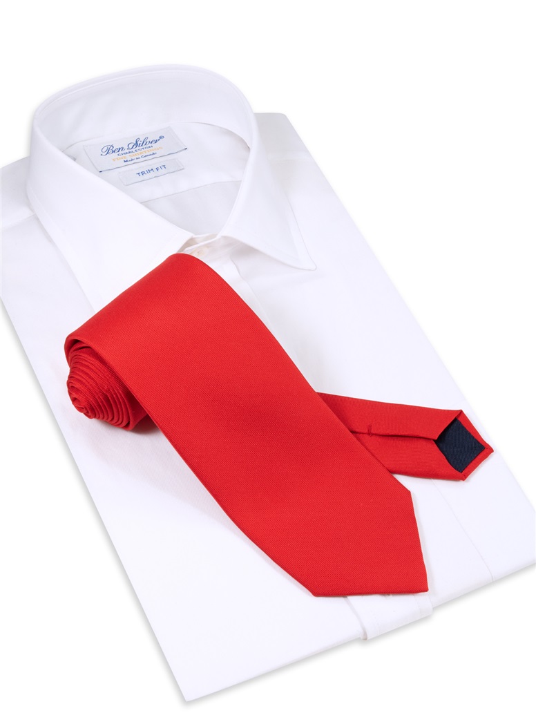 Silk Solid Tie in Ruby Red