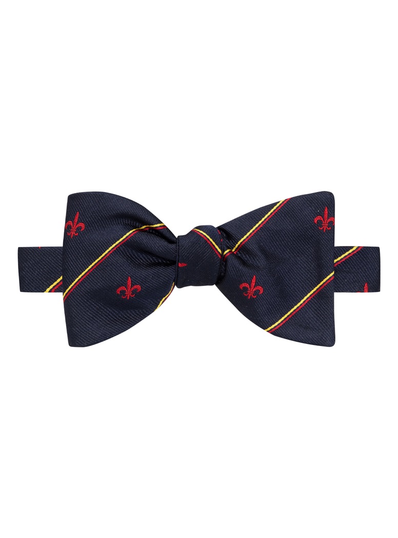 BJ132- Fleur de Lys