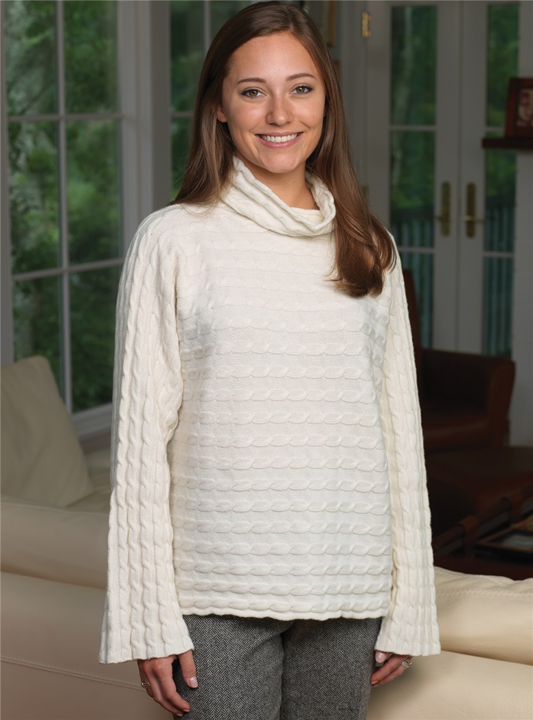 Ladies Cashmere Cable Turtleneck