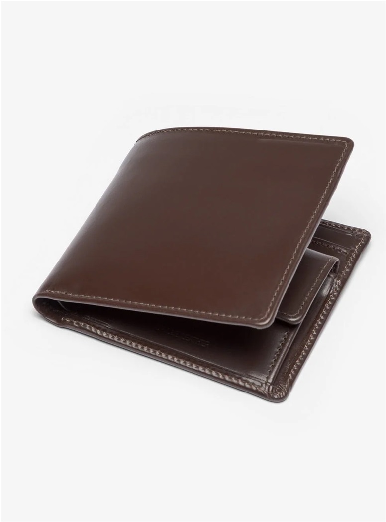 The Clarence Wallet in Dark Brown