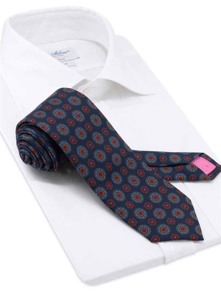Silk Neat Tie in Navy