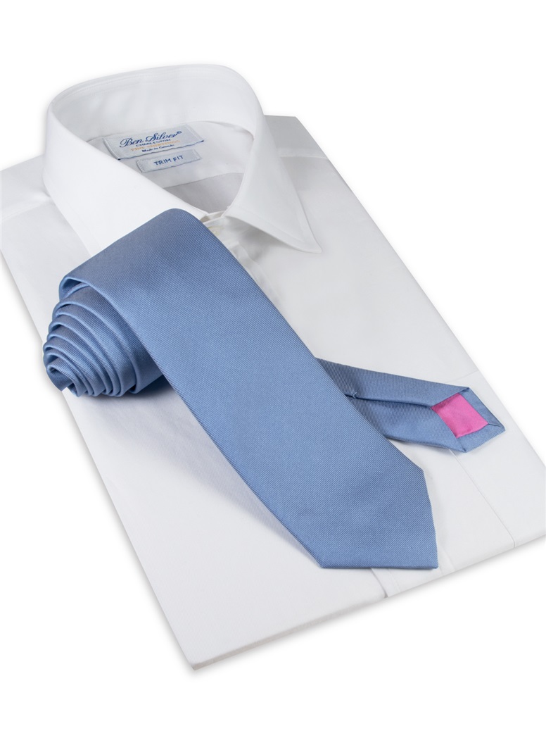 Silk Solid Signature Tie in Sky
