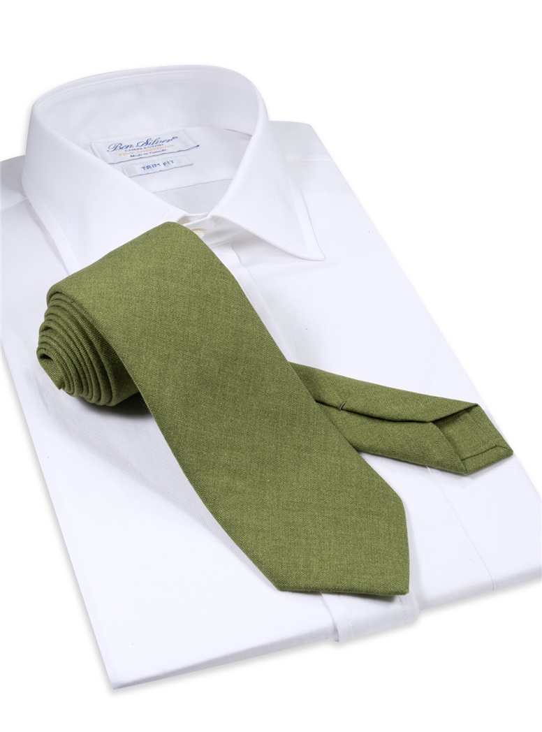 Silk and Cashmere Solid Tie in Fern