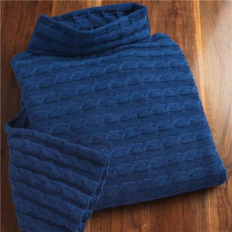 Ladies Cashmere Cable Turtleneck