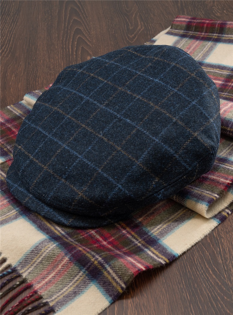 Wool Hemsley Windowpane Cap in Navy