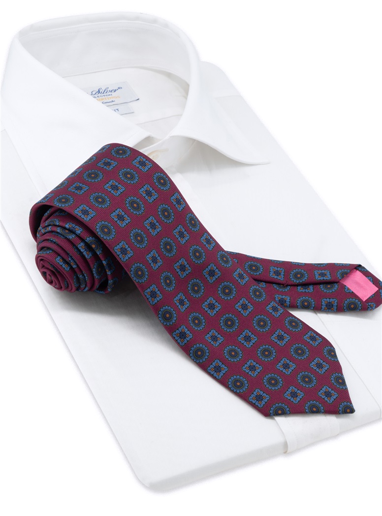 Silk Neat Tie in Raspberry