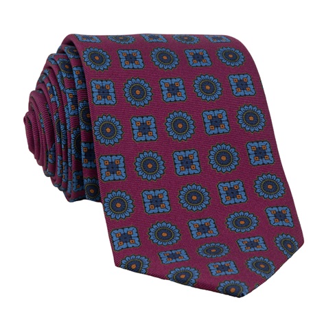 Silk Neat Tie in Raspberry