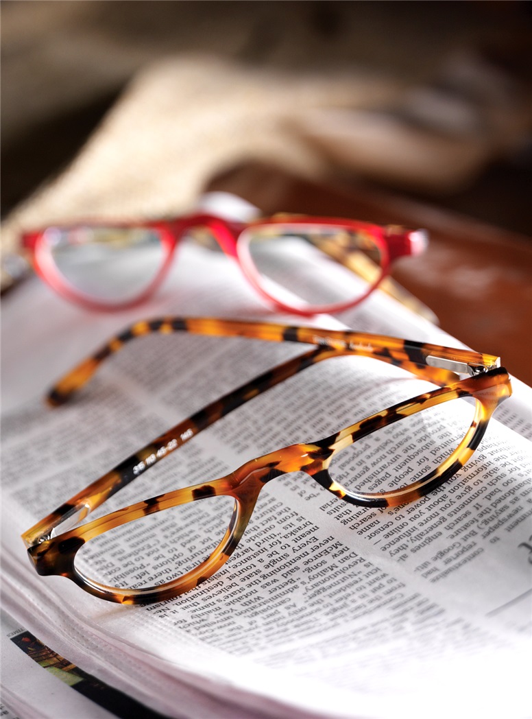 Half moon reading store glasses frames