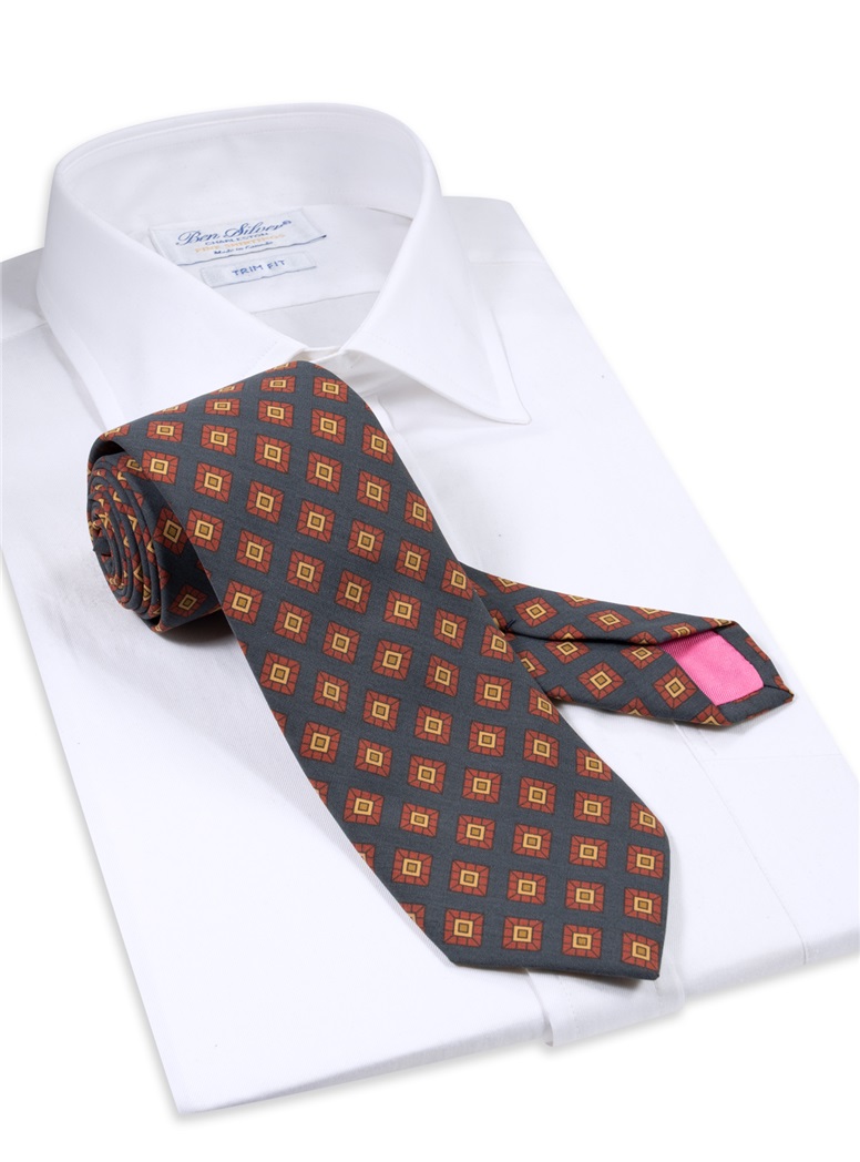 Silk Diamond Printed Tie in Navy