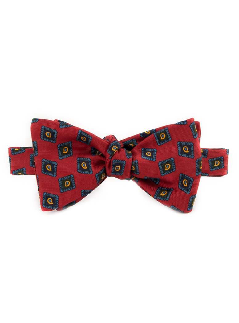 Silk Diamond Paisley Printed Bow Tie in Red