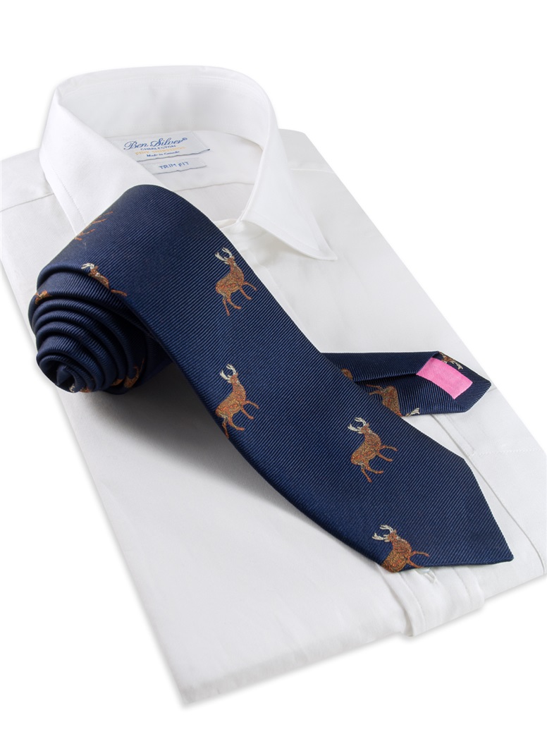 Silk Woven Elk Motif Tie in Navy