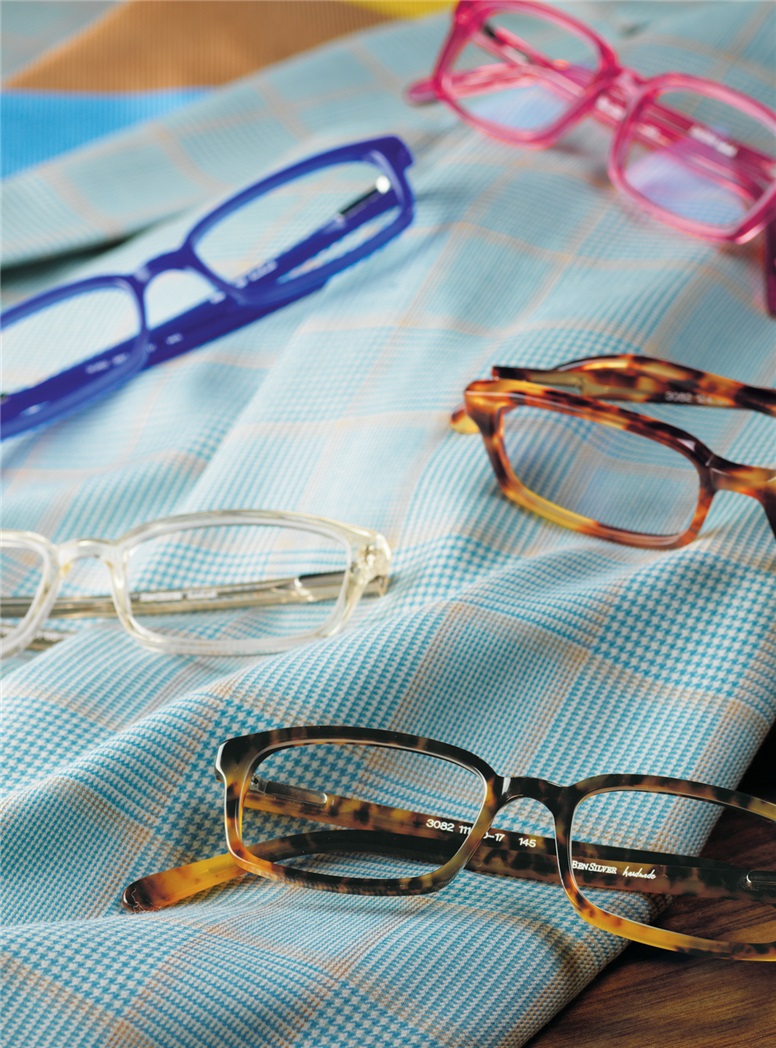 Slim Rectangular Frame in Clear