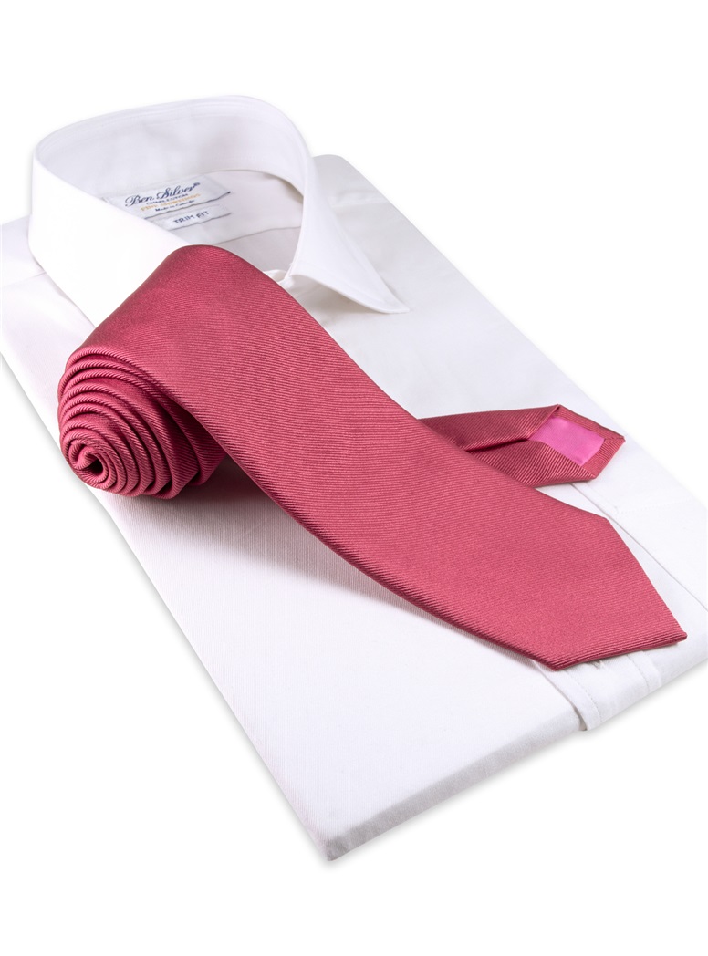 Silk Solid Signature Tie in Coral