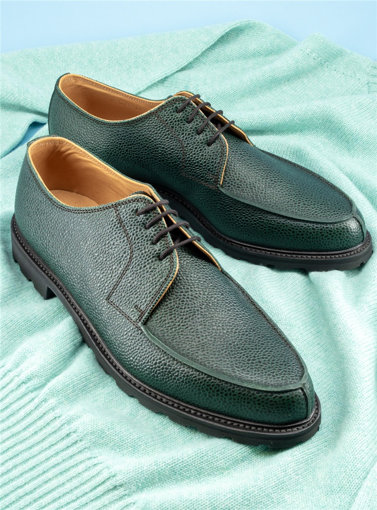 The Norweger Shoe in Dark Green