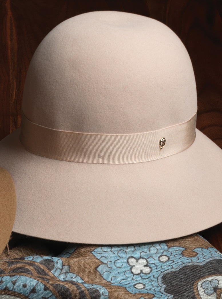 Merino Wool Felt Hat in Cream